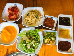 -唯成•韩国炭火烤肉 유성고기