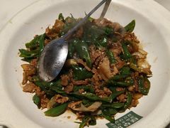 -绿草地·湘菜(酃湖师院店)