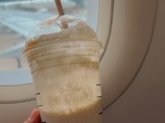 -星巴克(浦东机场T2到达店)