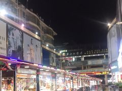 -解放路步行街                