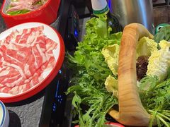 -醉董牛川派鲜肉自选火锅(烟台店)