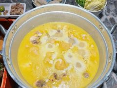 -禄婶鸡煲·打边炉