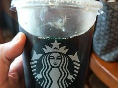 冷萃咖啡-星巴克(美丽华门市店)