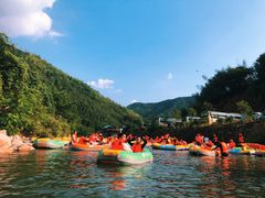 -雅鲁激流探险漂流