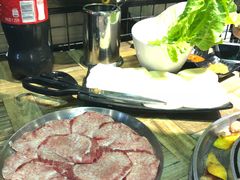 -哈哈碳都·牛肋条无限自助烤肉(台江万达店)