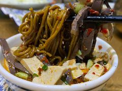 羊血豆腐冒饸饹-独秀小吃(蓝田店)