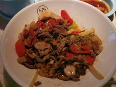-江渔儿酸菜鱼(奥园广场金发购物中心店)