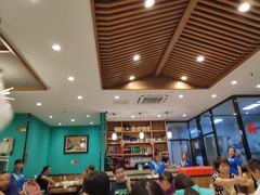 大堂-合合春饼·酱骨·东北菜(潘家园店)