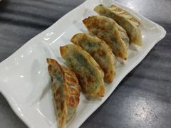 香煎饺子-黄师奶甜品店
