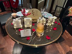 -海派悦庭·海胆烧麦·新融合菜(凯德广场店)