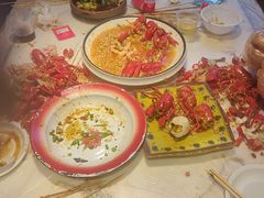 -老街烧烤大排档·地道湖北菜·龙虾馆(汉口火车站店)