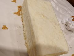 榴莲千层-亚马逊环球美食百汇(新城吾悦广场店)