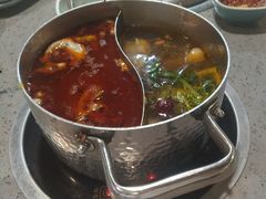 -金滏山烤肉·海鲜·火锅自助餐厅(襄阳万达店)