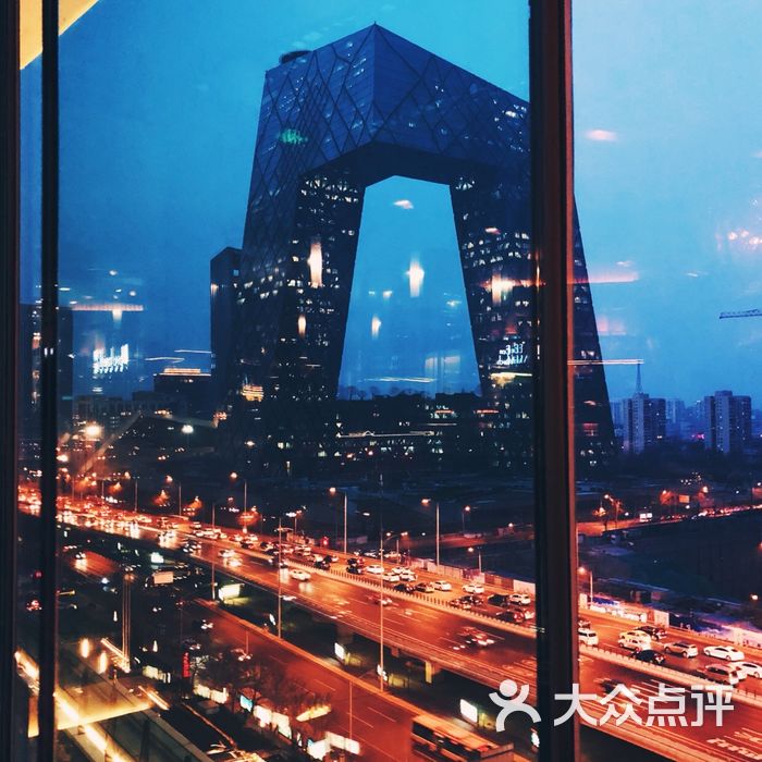 福楼毕斯罗f. bistronome