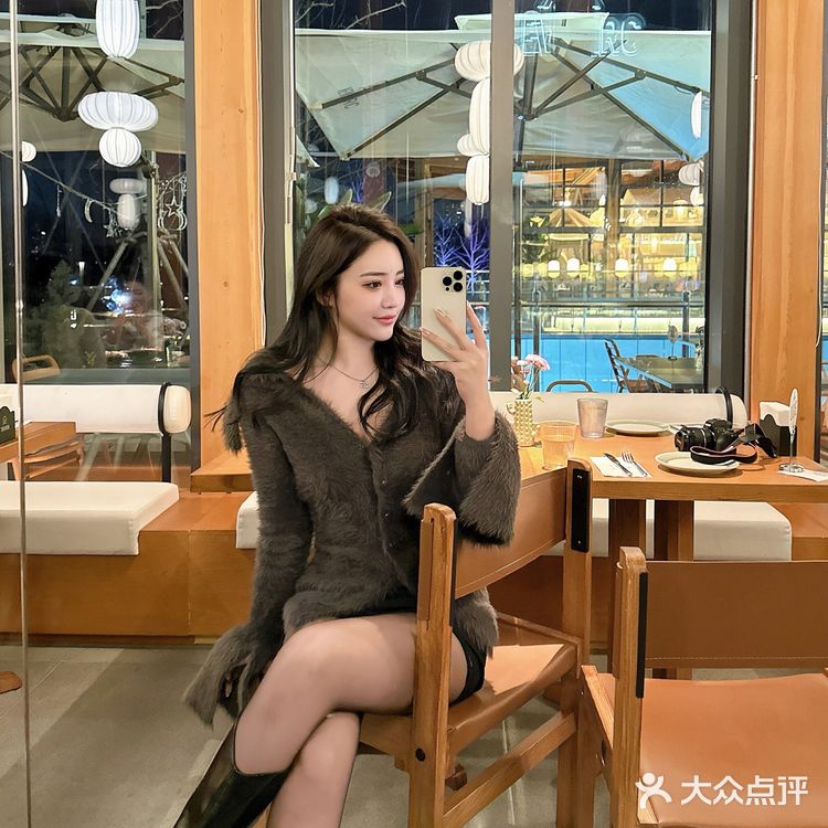  新发现南京一家好吃又好拍的餐厅🍴超适合约会！ 