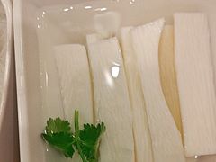 -七欣天香辣蟹火锅(闵行浦江欢乐颂店)