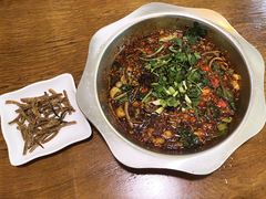 -乐山第一家临江鳝丝(茶坊路店)