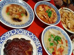 -蓝田九大碗民俗食府(蓝田店)