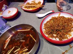 -丽伟的串·烧烤·砂锅(季景天地店)