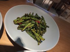 -蜜桃餐厅·伴山(绿宝广场店)