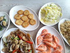 -红月湾海鲜饭店•沙滩海景(双月湾店)