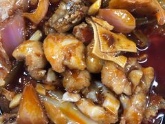 -炉小二铜锅牛蛙•川湘菜(三里屯店)