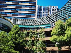 -瑞虹新天地月亮湾