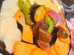 -金氏韩国城盛金烤肉(东明店)