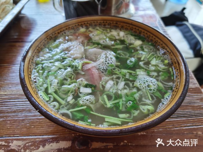 大亮羊肉泡图片