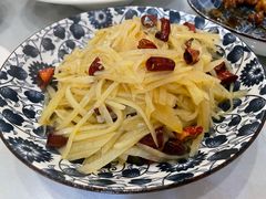 酸辣土豆丝-小实惠嘉(威海路店)