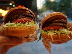 -The Habit Burger Grill 哈比特汉堡(复兴soho店)