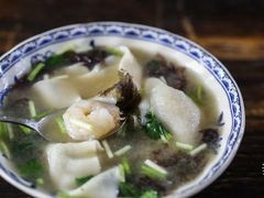 -梅龙镇广场