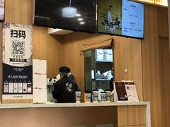 -霸王茶姬(南强街店)