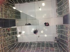 iphone_upload_pic-钟书阁(松江泰晤士小镇店)