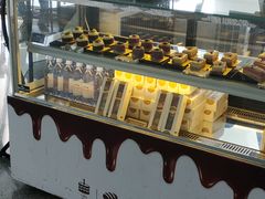 面包甜点陈列柜-空中吧(广州塔店)