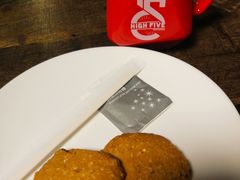 -HIGH FIVE哈福手工汉堡(桂林路店)