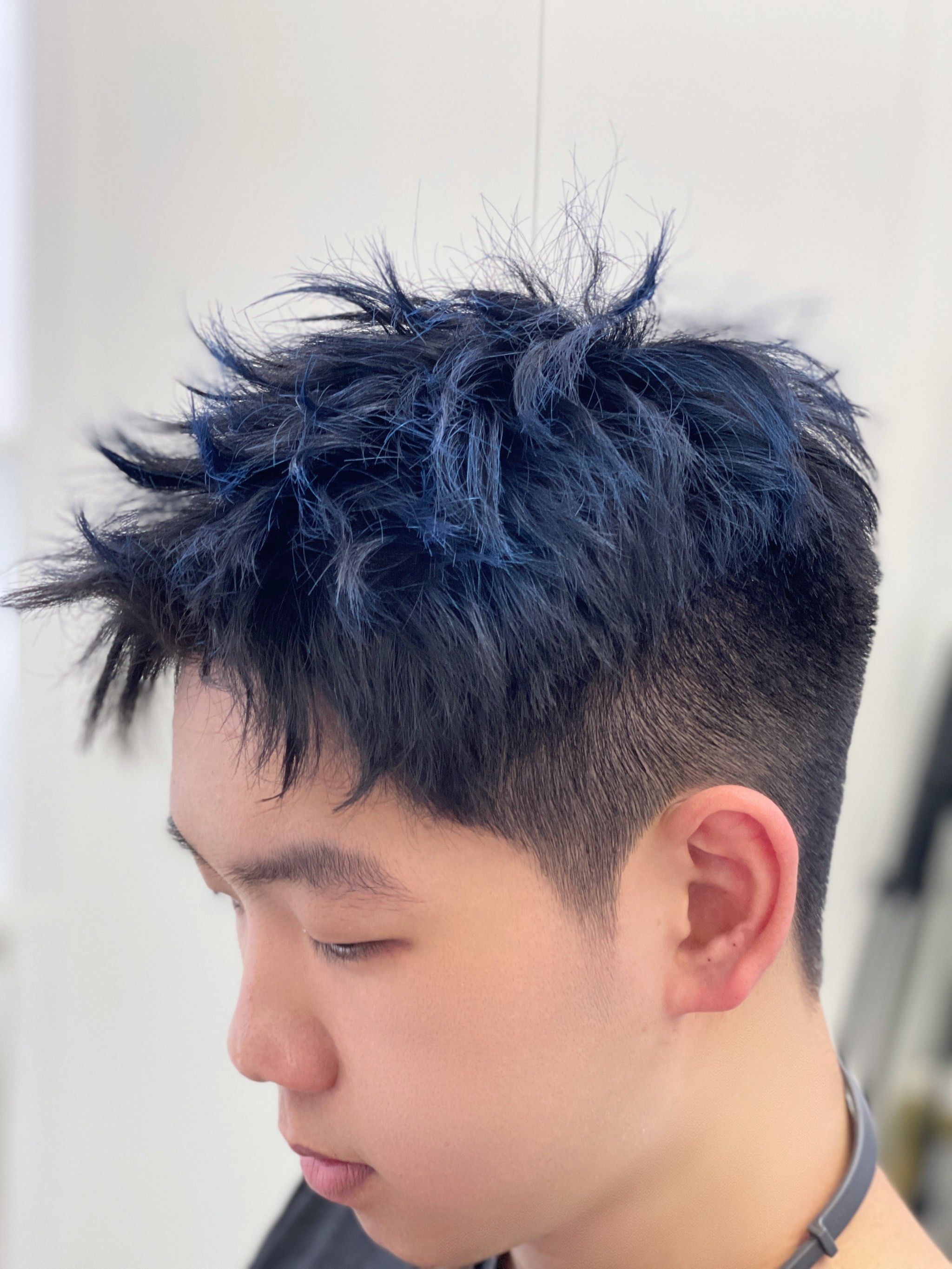 潮流男短发look