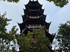 -龙华寺