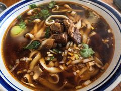 牛肉刀削面-侯哥面馆(瑞景店)