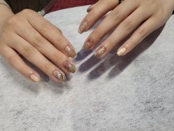 -爱空间美睫健康美甲