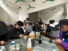 -容里煲仔饭(利丰北路店)
