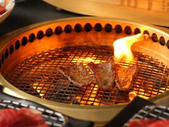 -铭牛烧肉·和牛海鲜自助(高新月牙湖店)