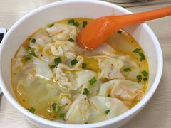 鲜肉小馄饨-刘长兴(三牌楼店)