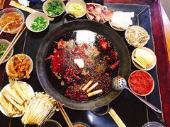 -星鸿社重庆老火锅