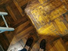 -默迹咖啡馆