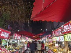 -正宁路小吃夜市