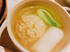 蟹粉狮子头-湖滨28中餐厅·西湖宴·杭州君悦酒店