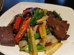 -老牌坊鲁菜名店(美莲广场店)