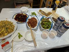 -霄汉牛三鲜湖北砂锅菜(万松园2店)