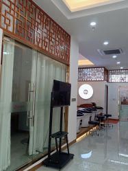 -岳灵生发养发馆